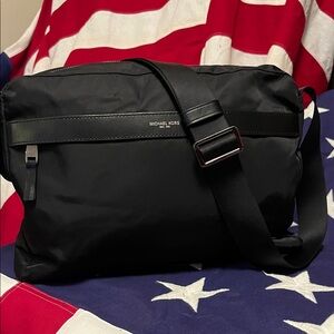 New Michael Kors Unisex Belt Bag